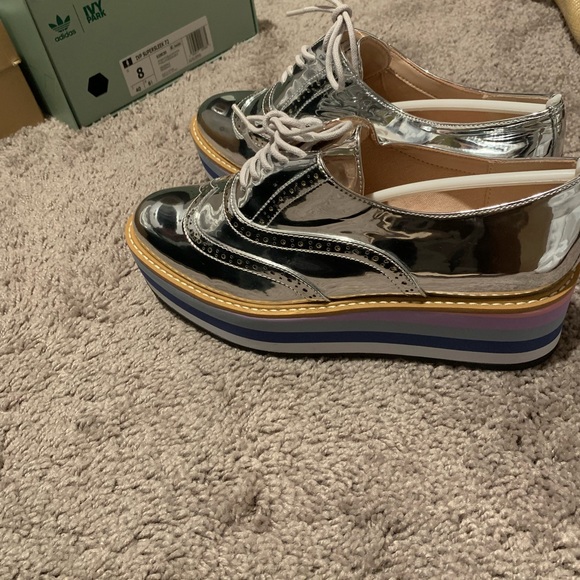 Aldo stylish shoe. Brand new worn once. Dress up or down. Eye Catcher! - Picture 3 of 6